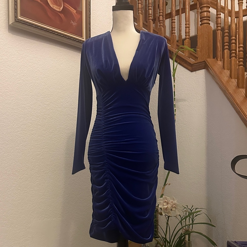 Elegant Blue Velvet Chiara Boni Dress